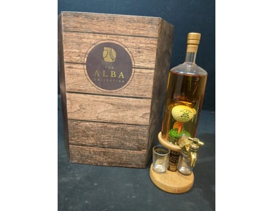 The Alba Collection premium whisky decanter set fe...