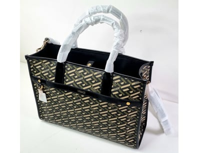 Luxury Designer Essentials (A974) - Lot 7000