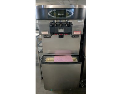 Taylor C712-58 commercial soft-serve ice cream mac...