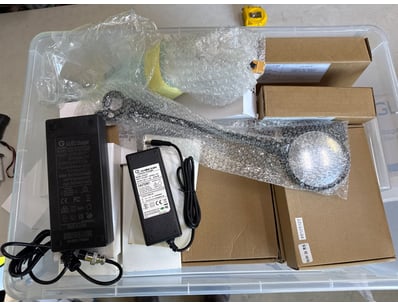 $2M UNRESERVED Major Retailer Business Relocati... - Lot 138