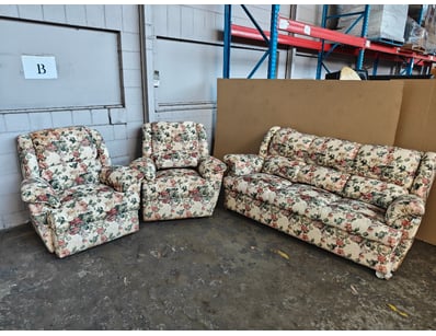 Furniture, including 2x single arm chairs and styl...