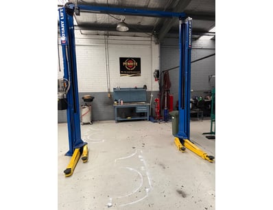 Dream Racing Team Workshop Closure (VICA1000) - Lot 8