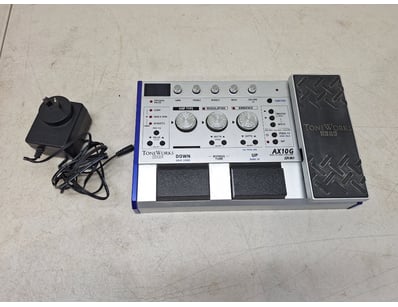 Korg ToneWorks AX10G Modeling Signal Processor