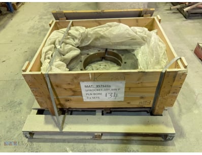 Unused Industrial sprocket assembly set comprising...