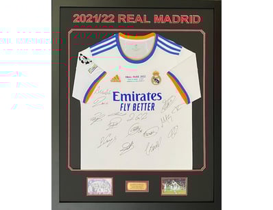 Prestigious Memorabilia (A993) - Lot 2528