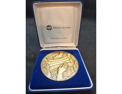 The Curio Collection (A1000) - Lot 801