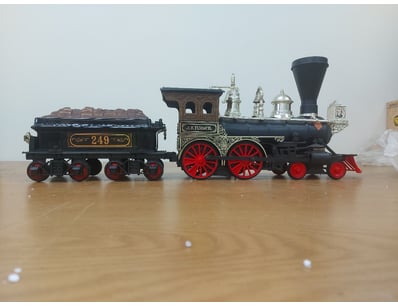 Mancave & Memorabilia (A1007) - Lot 484