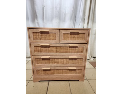 House & Homewares (A91000) - Lot 1929