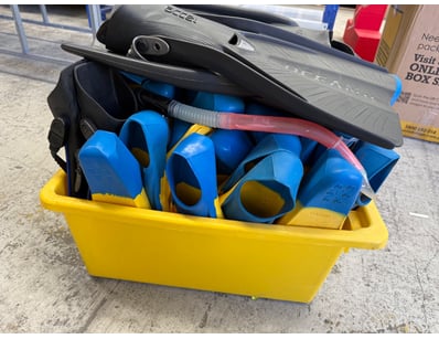 Comprehensive snorkeling and diving equipment kit ...