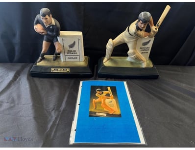 NEW ZEALAND CRICKET MEMORABILIA COLLECTION - COLIN...