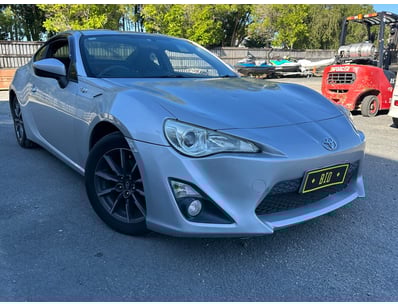 Passenger, Luxury & Commercial Vehicles Auction - Lot 700