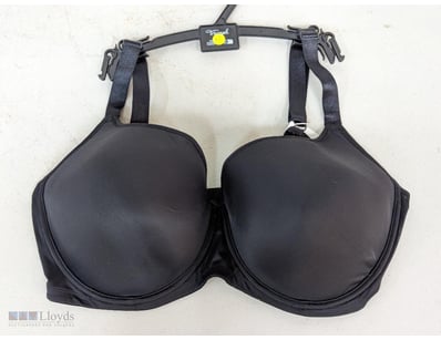 RRP $54.95, Triumph gorgeous luxury WP bra, size: ...