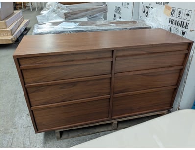 RRP -  $1,849.00 

Joseph 6 Drawer Dresser

