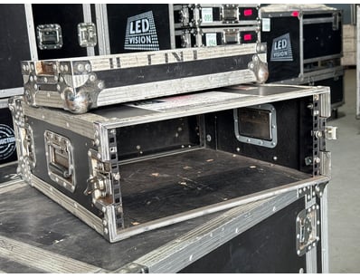 Mostly Unreserved Ex-Rental Audio & Visual Equi... - Lot 111