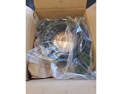 Assorted power cables


