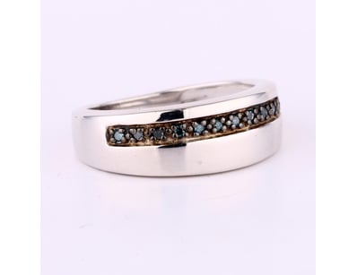 The Sterling Collection - Pendants, Rings, Brac... - Lot 276