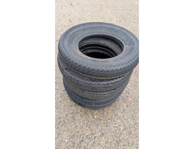 Alisan Ultra Runner 135/90/-12 Tires, Date of Manu...