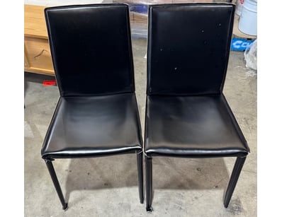 2 x black chairs

