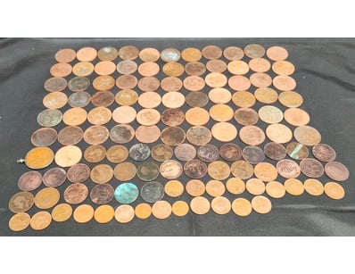 UNRESERVED Banknotes & Coins (A990) - Lot 556