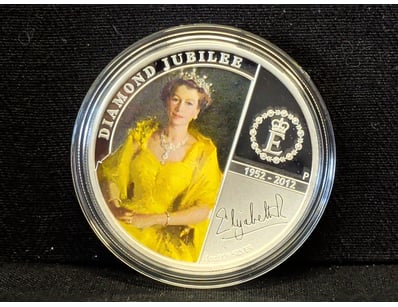 H.M. QUEEN ELIZABETH II DIAMOND JUBILEE 1OZ SILVER...