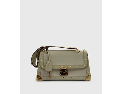 Designer Vault (A977) - Lot 5202