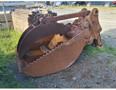 2004 rock grab QH-3 Attachment 
Manufacture Year:...