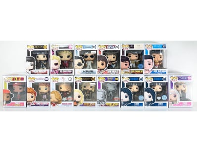 The Curio Collection (A990) - Lot 102