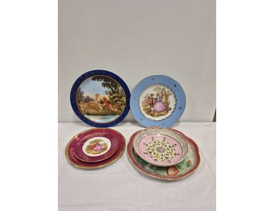 Antique & Vintage Showcase (A979) - Lot 3205