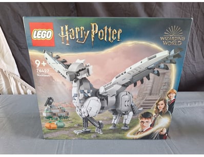 **UNRESERVED** LIFETIME COLLECTION OF LEGO PART... - Lot 140