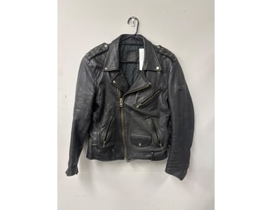 Vintage leather jacket in black, size 52. Classic ...
