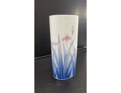JAPANESE PORCELAIN VASE WITH IRIS AND CARNATION MO...