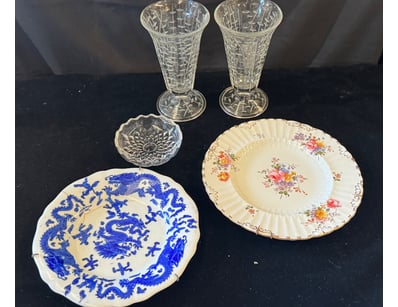 Antiques, Vintage & Interior Treasures (A1006) - Lot 100325