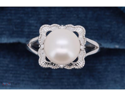 SOUTH SEA PEARL RING ON 925 SILVER - WITH CERTIFIC...