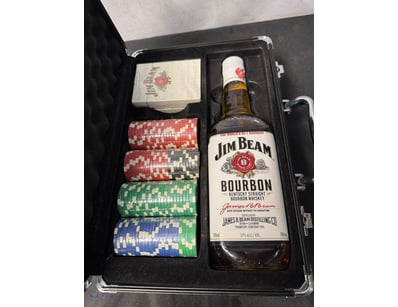 Premium Jim Beam bourbon whiskey gift set housed i...