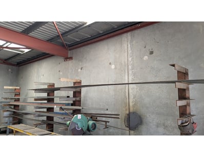 Mostly UNRESERVED POLY TANKs Manufacturer CLOSU... - Lot 307