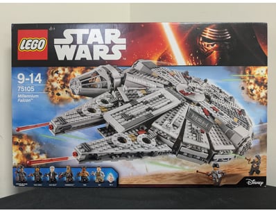 LEGO STAR WARS MILLENNIUM FALCON SET 75105

Lego...