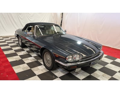 <b>1983 Jaguar XJS V12 Convertible - Blue - 87,300...