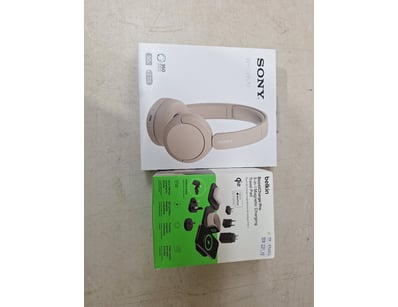 1 x BELKIN "BoostCharge Pro", 3-in-1 magnetic char...
