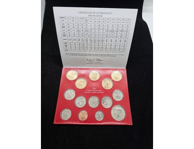 2012 UNITED STATES MINT UNCIRCULATED COIN SET - DE...