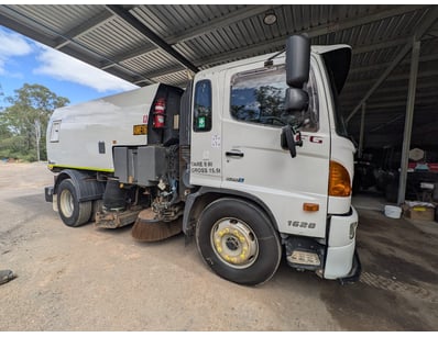 Civil, Transport & Machinery - Nationwide (ON4... - Lot 1350