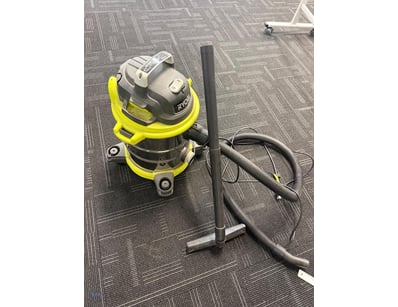 Ryobi wet/dry vacuum cleaner, model RVC-1220LG, 20...