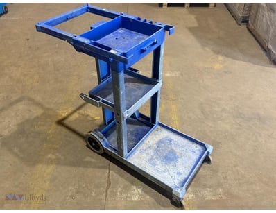 Janitors Cart/Trolley, 3-Tier Shelves, 4 castors
...