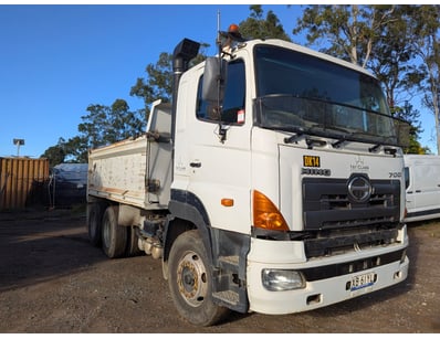 Civil Machinery & Transport Fleet Disposal - Lot 4