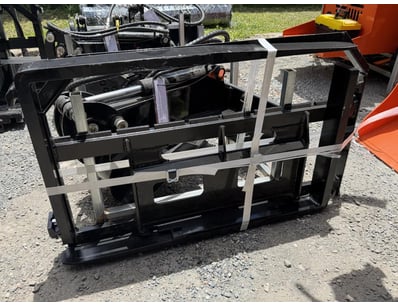 UNRESERVED GC Factory Direct Containers, Machine... - Lot 98