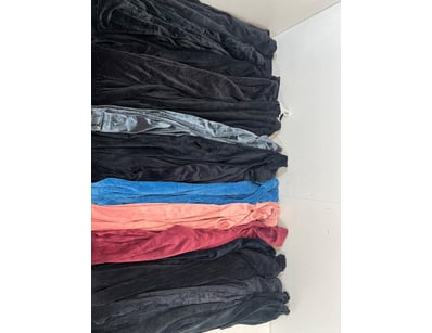 Entire Vintage Clothing Store Liquidation (ON11... - Lot 291