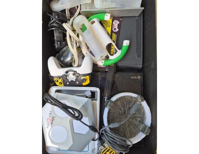 UNRESERVED Gaming Consoles (A989) - Lot 104