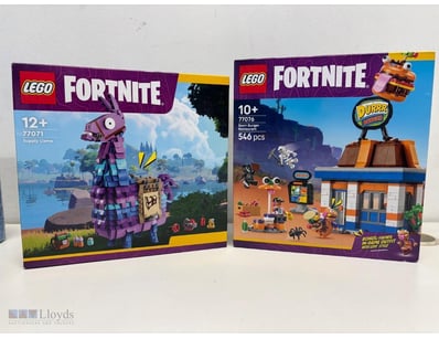LEGO FORTNITE SET BUNDLE - SUPPLY LLAMA (77071) AN...
