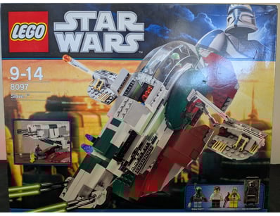 **UNRESERVED** LIFETIME COLLECTION OF LEGO PART... - Lot 687