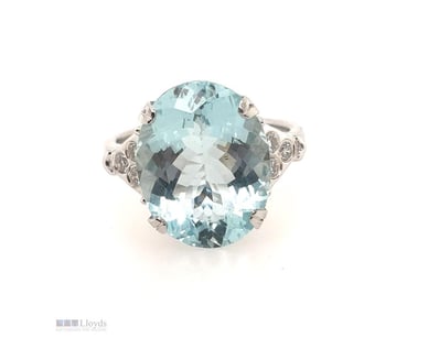 18CT WHITE GOLD (XRF TESTED) AQUAMARINE AND DIAMON...