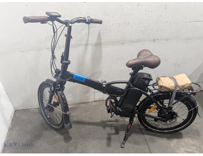 Electric cargo bike. The primary bike is a London ...